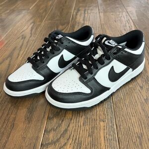 Nike Youth Panda Dunks Black and White Sneakers Youth Size 5